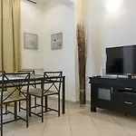 Sirkin/Frishman Apartment