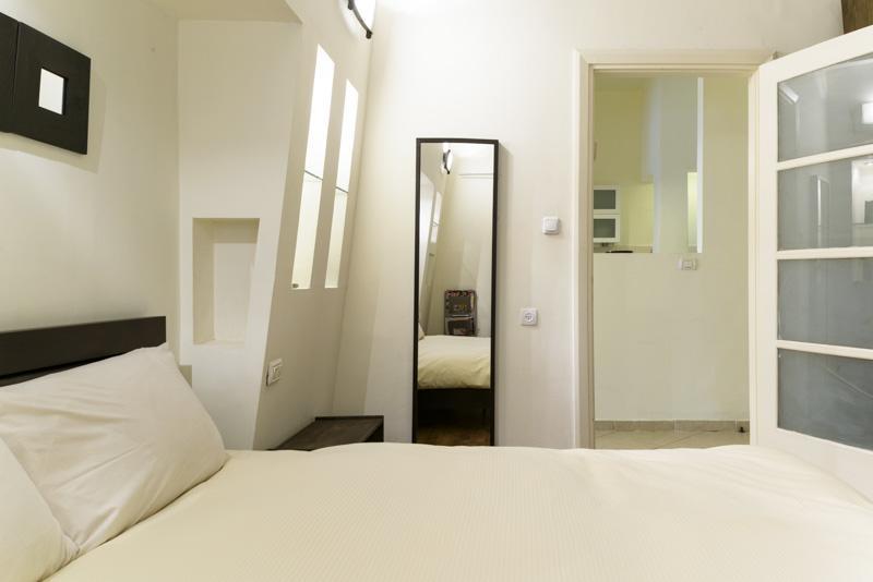 Sirkin/frishman Apartment